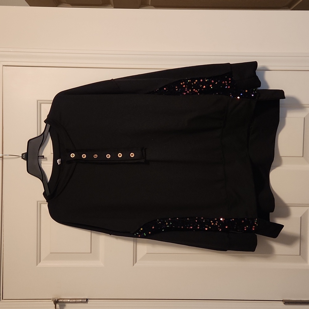 Black sequence sweatshirt